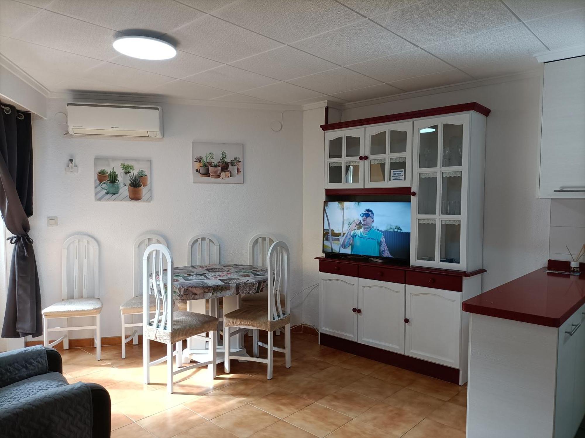 Apto Palacios Con Calefaccion Y Parking Santa Pola Eksteriør billede